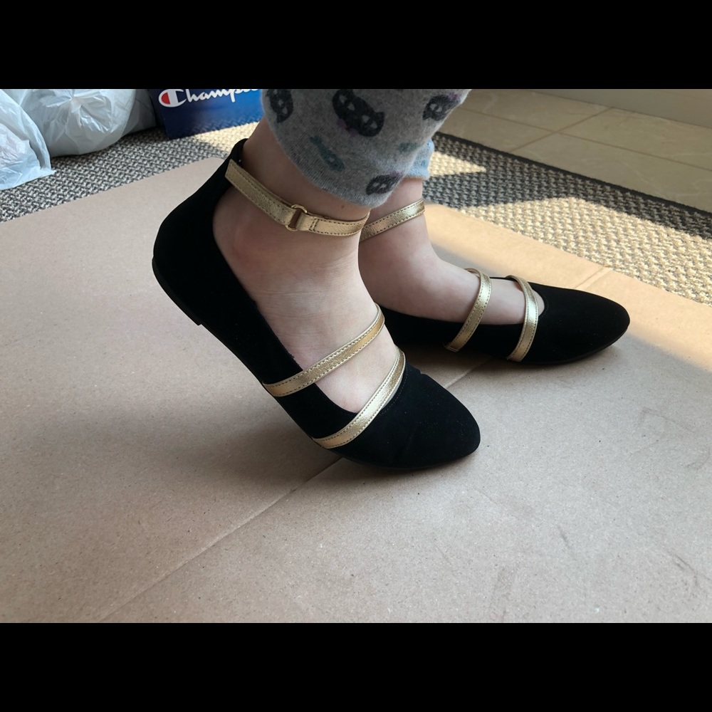 American Eagle Girls’ Formal Flats